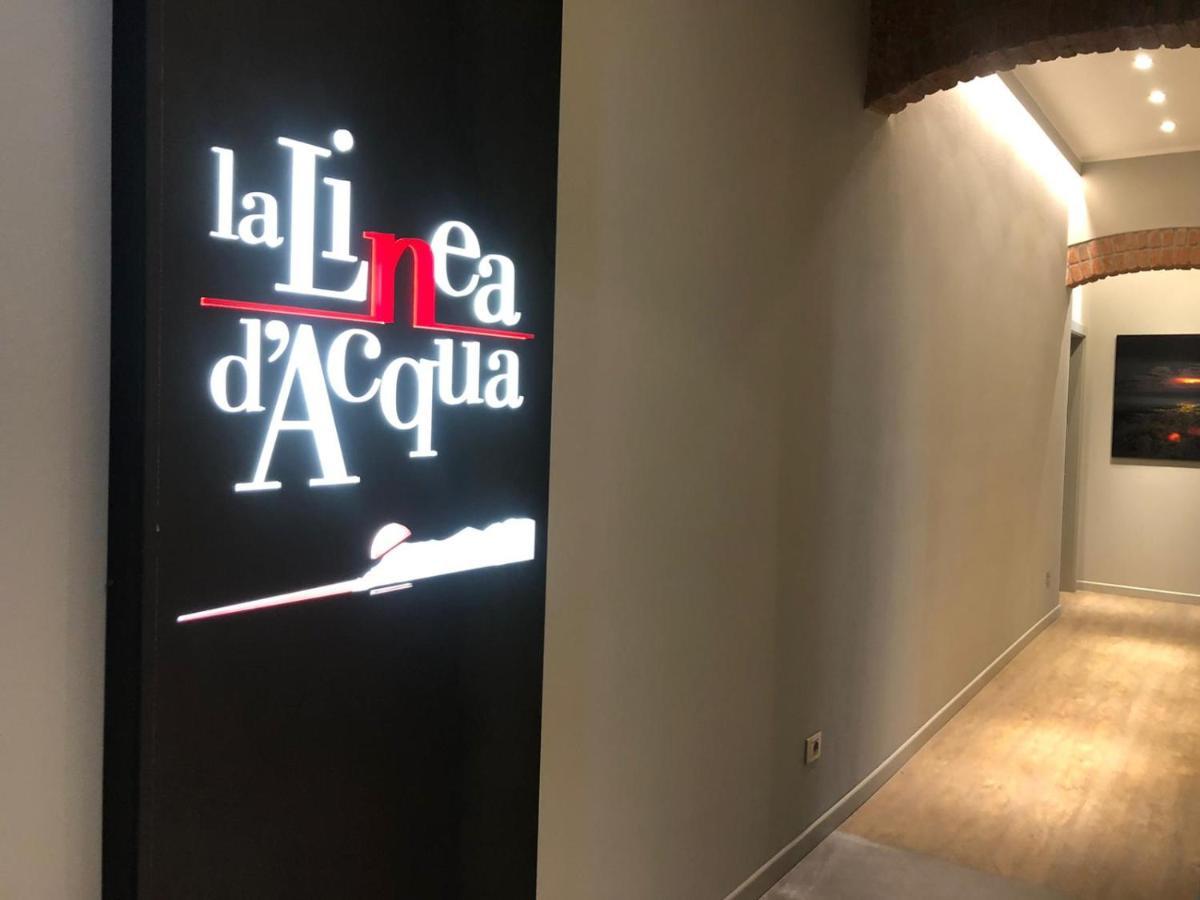 Отель La Linea D'Acqua Специя Экстерьер фото